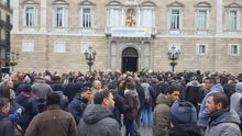 El Govern aprueba la regulación de los VTC y los conductores de Uber y Cabify abandonan la protesta en Diagonal