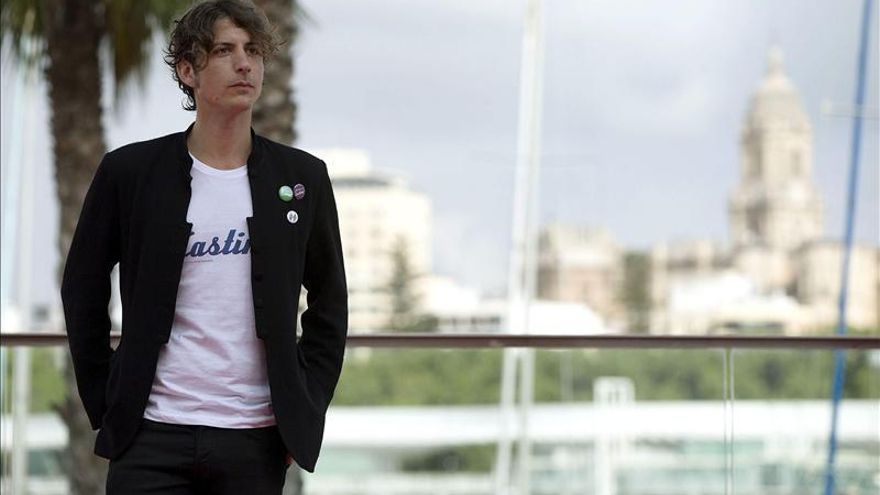 Jorge Naranjo actualiza la historia "chico conoce chica" en "Casting"