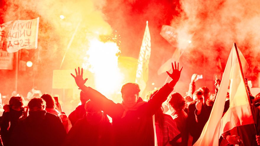 La Policía detiene a un líder ultraderechista y otras tres personas por los altercados en Ferraz