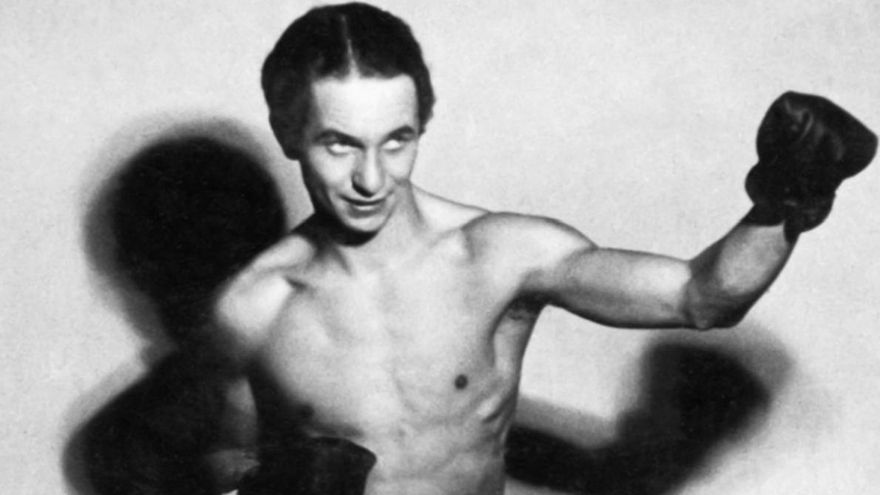 Tadeusz Pietrzykowski, el boxeador polaco que sobrevivió en Auschwitz ganando combates delante de los nazis