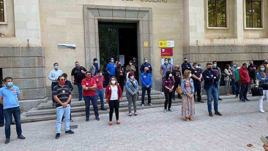 Concentración en la Subdelegación del Gobierno de Albacete de trabajadores del sector aeroespacial