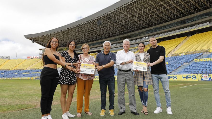 La UD Las Palmas inicia su campaña de abonados 22-23
