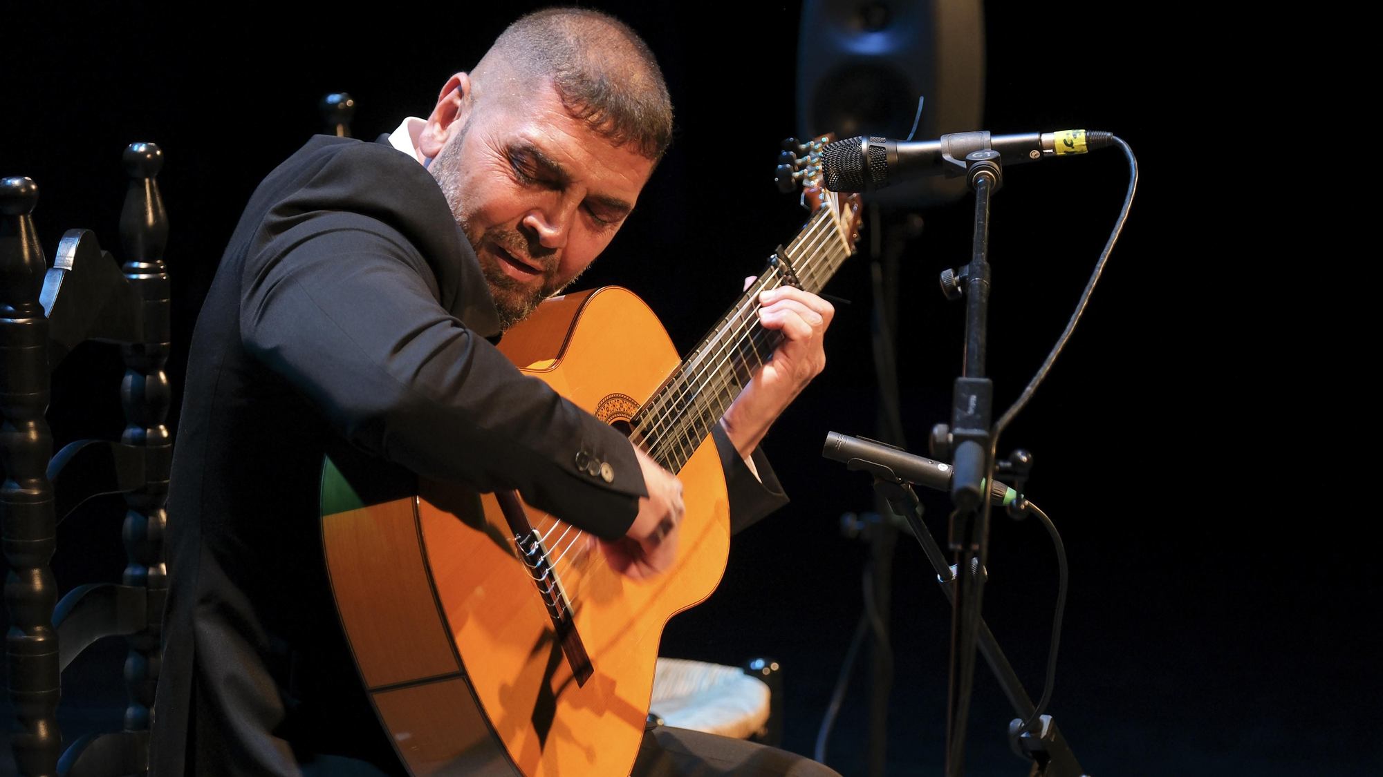 Juan Velez "El Kama"