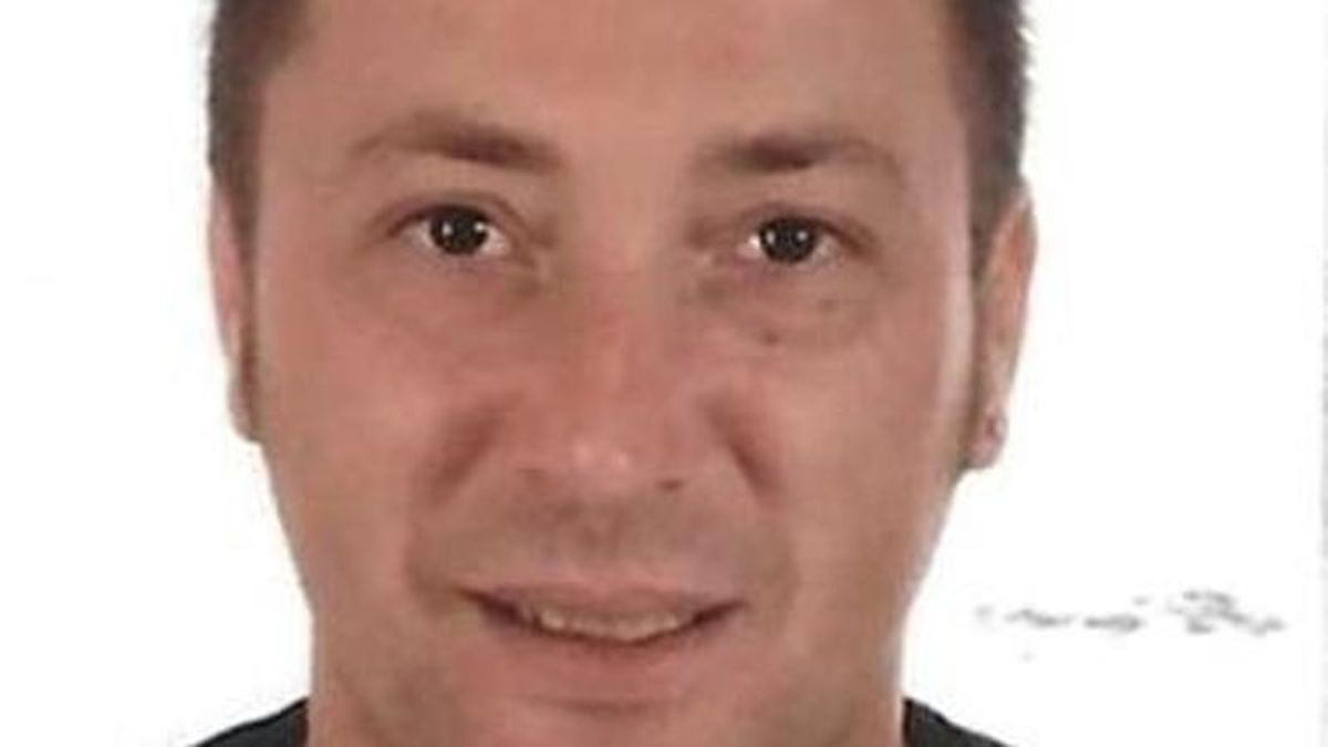 CESAR VILLOSLADA DIAZ 54 años