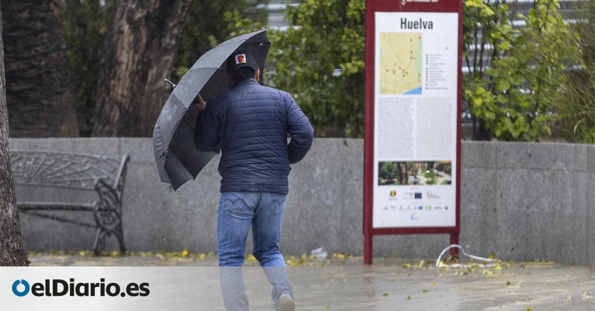 La borrasca Nils desembarca en España con lluvia, viento y temporal marítimo