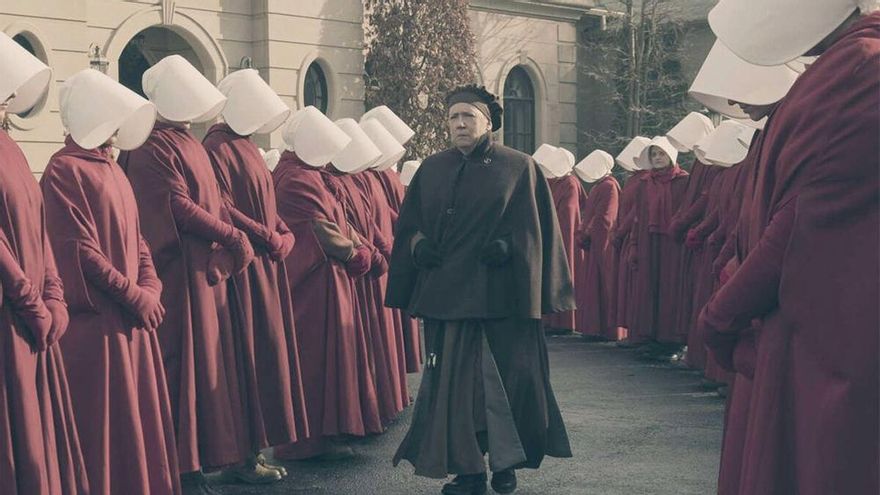 Hulu da luz verde a 'Los testamentos', la secuela de 'El cuento de la criada' que comienza próximamente su producción