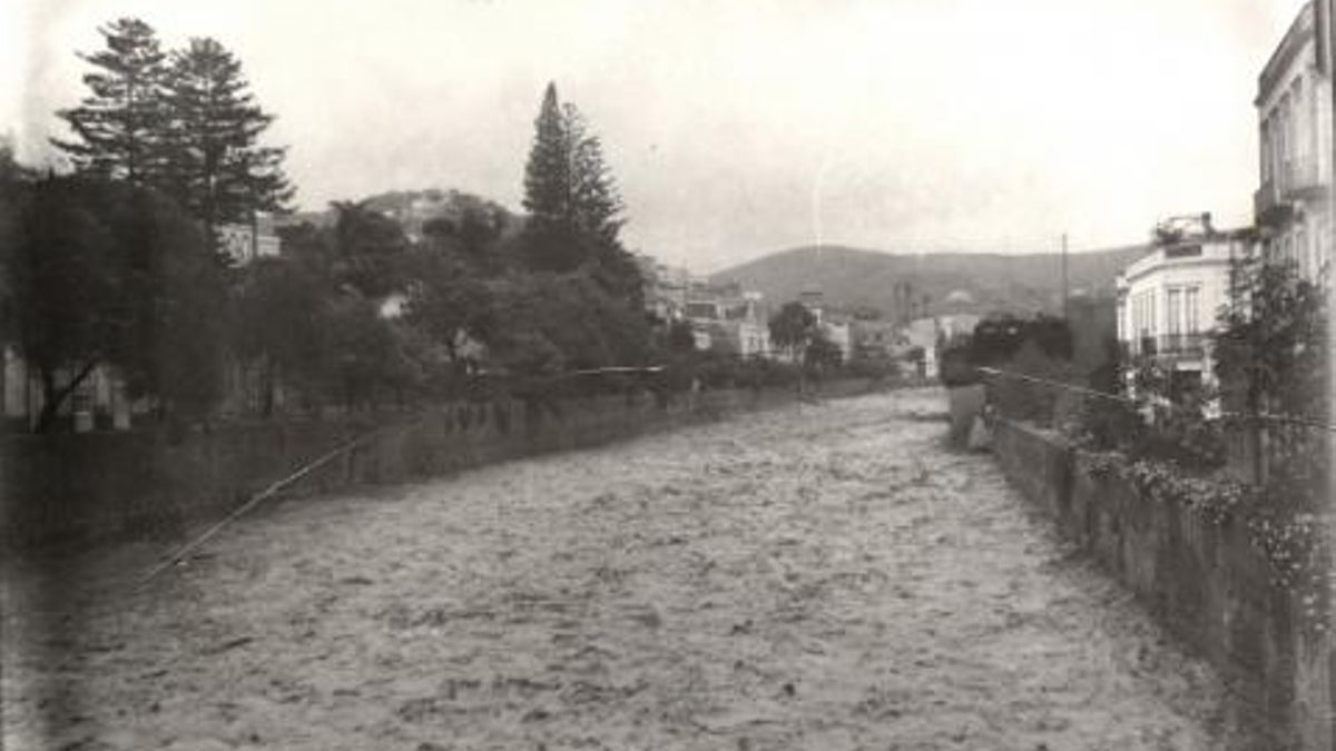 'Aguas del Guiniguada'. Año 1927.