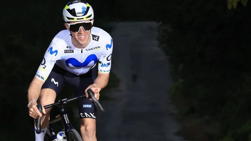 Juanpe López e Iván Romeo, estrellas del Movistar Team en la Vuelta a Andalucía