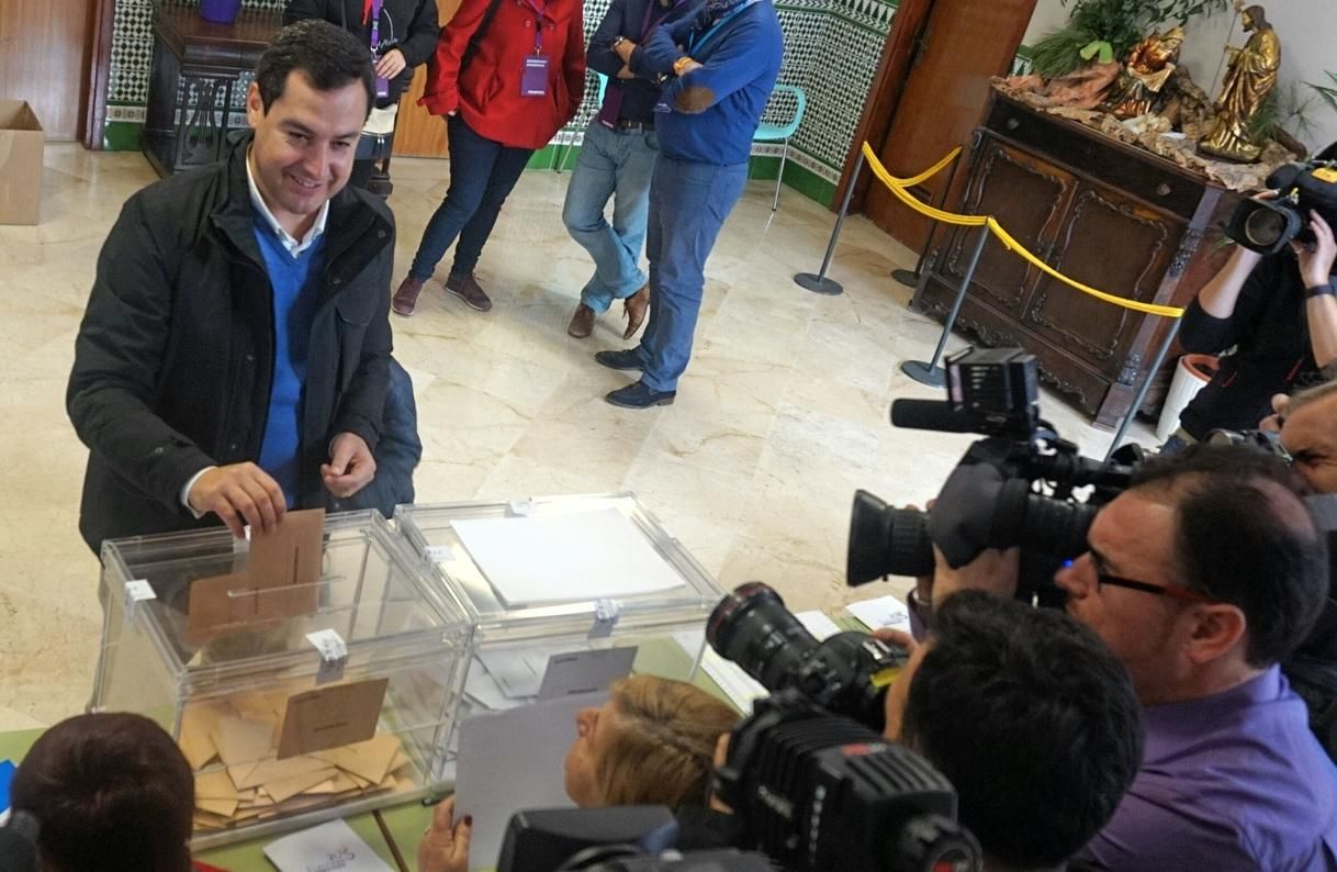 Moreno anima a la participación porque en estas elecciones "nos jugamos muchísimo España y los españoles"