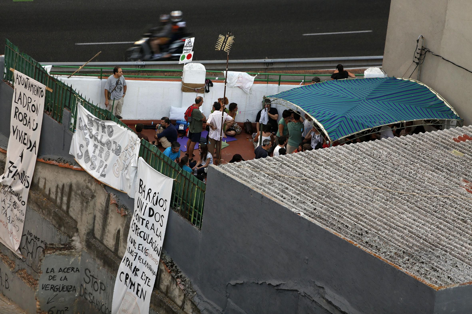 La vivienda situada en la calle Ofelia Nieto evita el desalojo