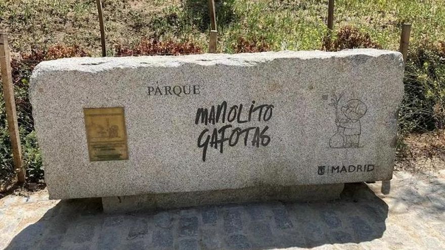 Manolito Gafotas y una heroína de la Revolución Francesa confluyen en el parque que construyeron los vecinos de Carabanchel
