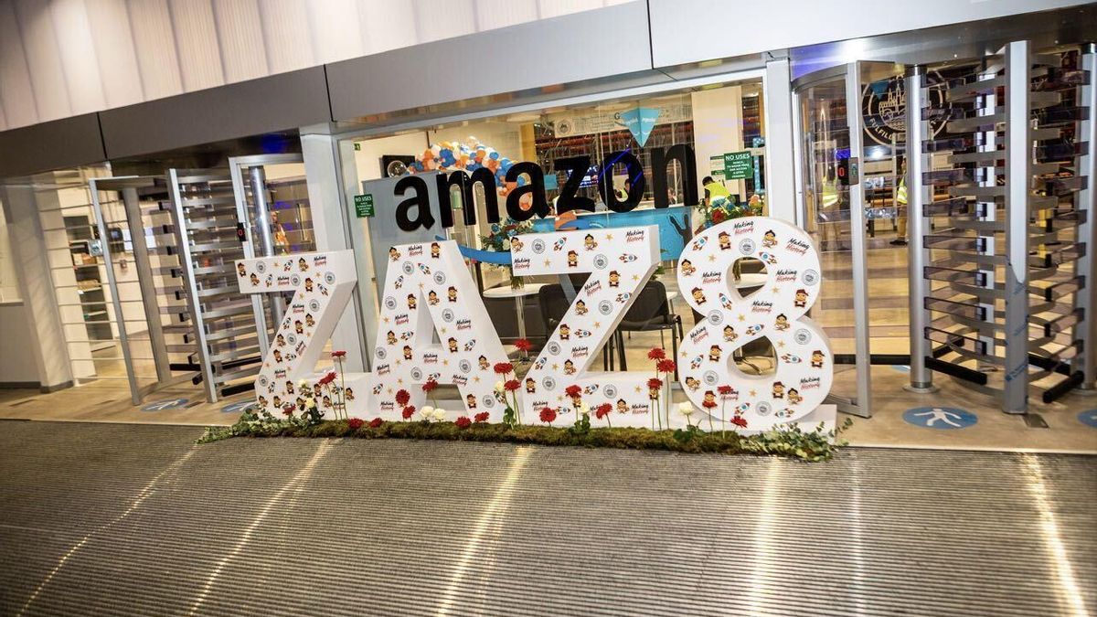 Entrada al centro de distribución de Amazon en La Muela.