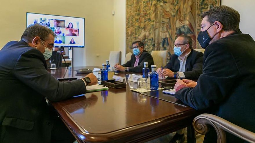 Castilla-La Mancha abre los cines y teatros en la mayoría de municipios y permite las visitas a residencias