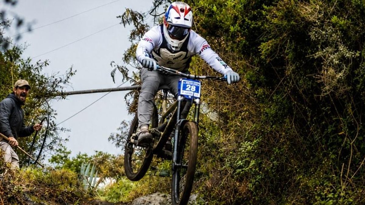 50 ciclistas de todas las islas compiten en el II DH Villa de Mazo
