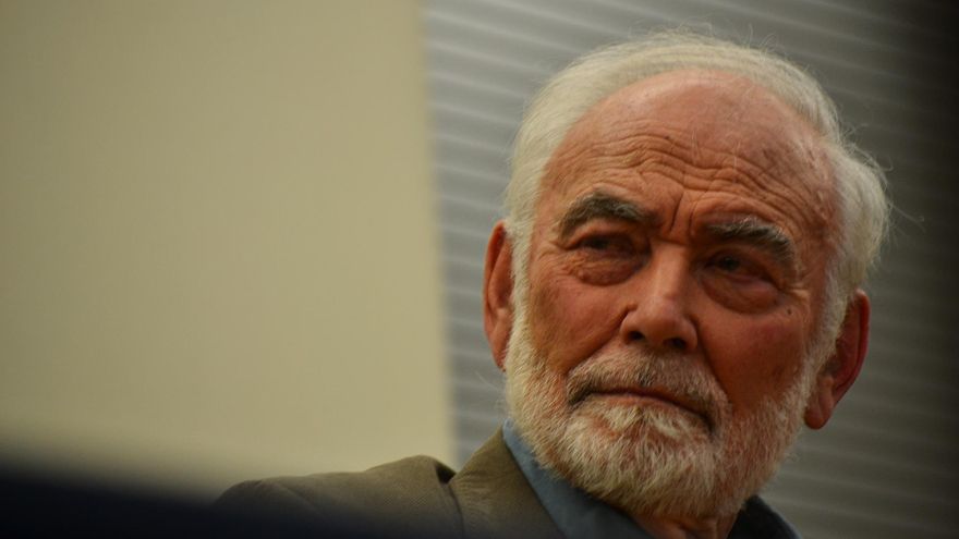 Juan Pedro Aparicio: "El Reino de León pagó con el olvido enfrentarse al Papa por ser el Imperio de las dos religiones"