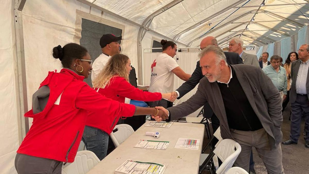 El ministro de Política Territorial, Ángel Víctor Torres, este viernes en El Hierro