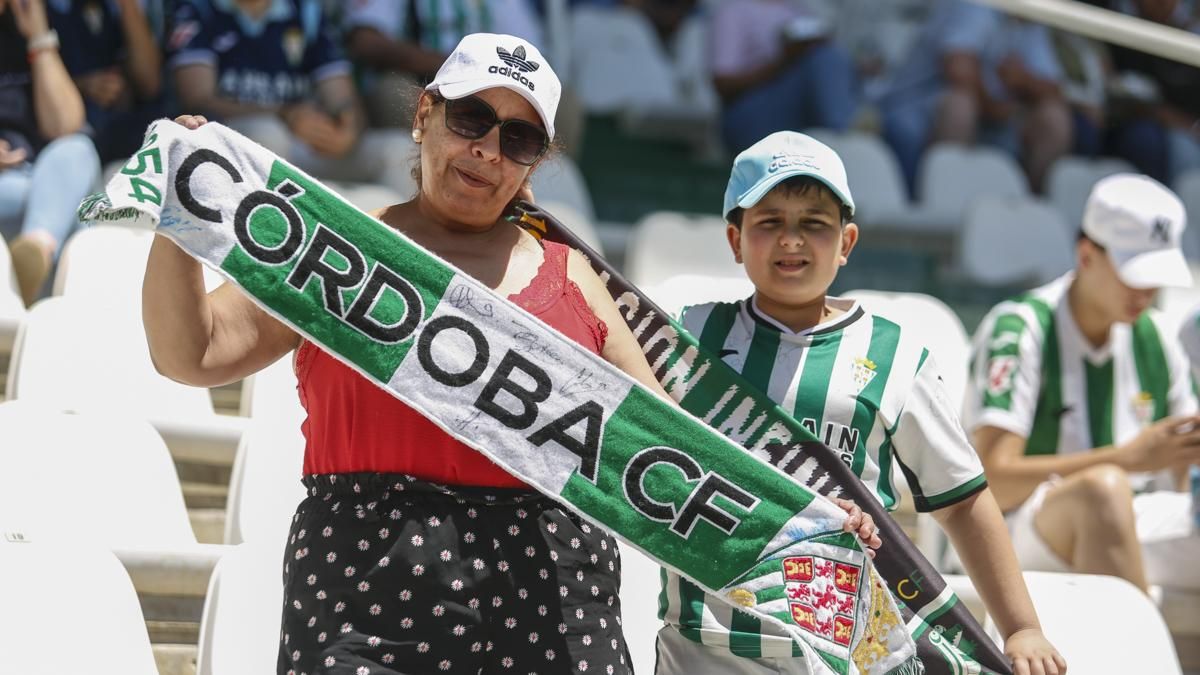 Grada Blanquiverde del Córdoba CF - Sporting de Gijón