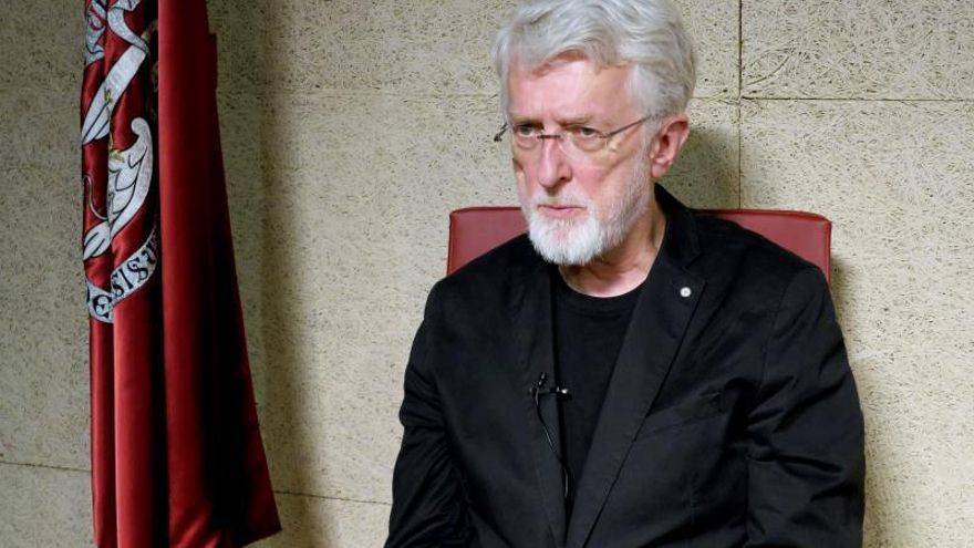 Jarvis: Los medios deben tomar partido ante los mentirosos y manipuladores