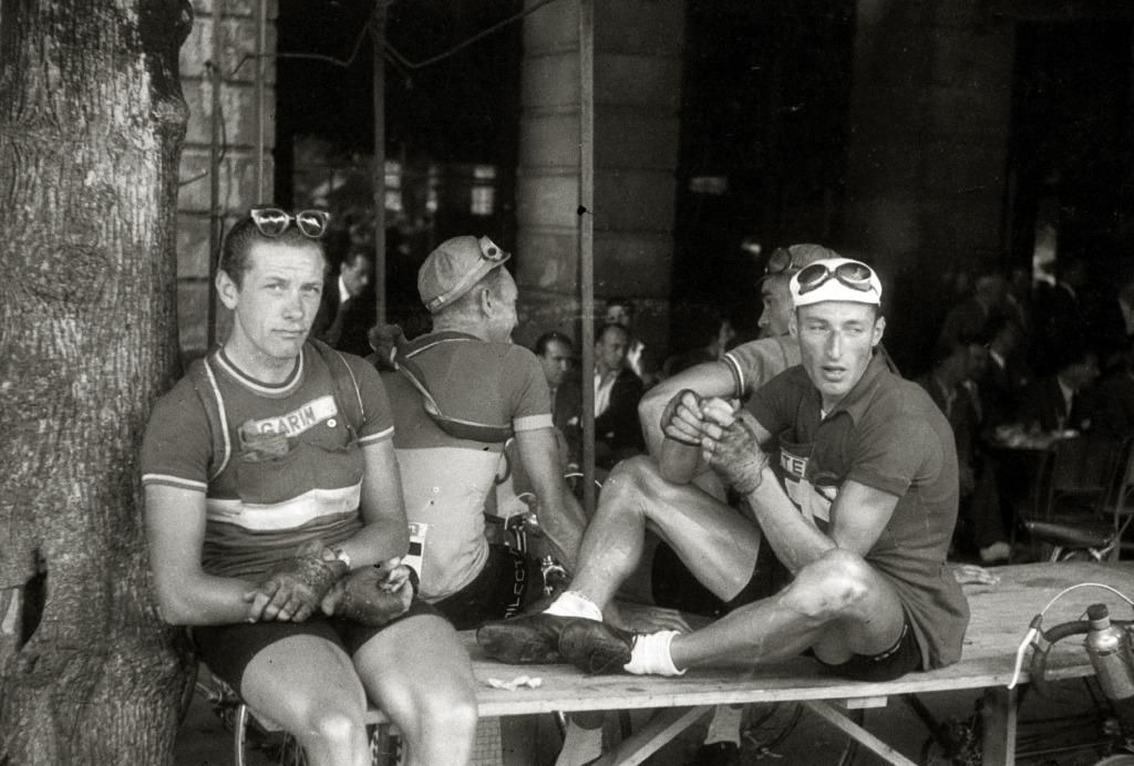 Corredores descansando