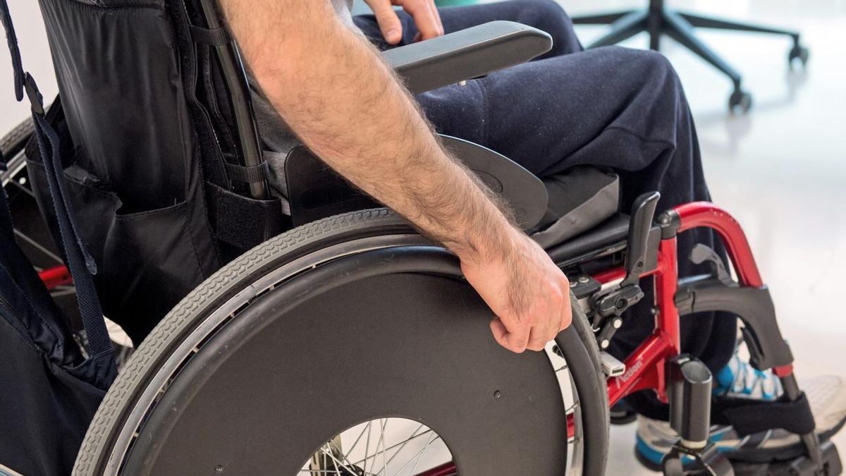 Atropellado un hombre de 69 años en silla de ruedas en un paso peatonal en Logroño