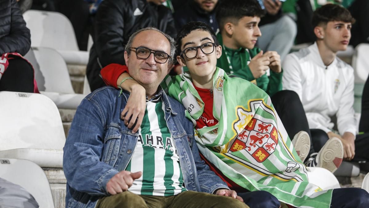 Grada Blanquiverde del Córdoba CF - FC Andorra