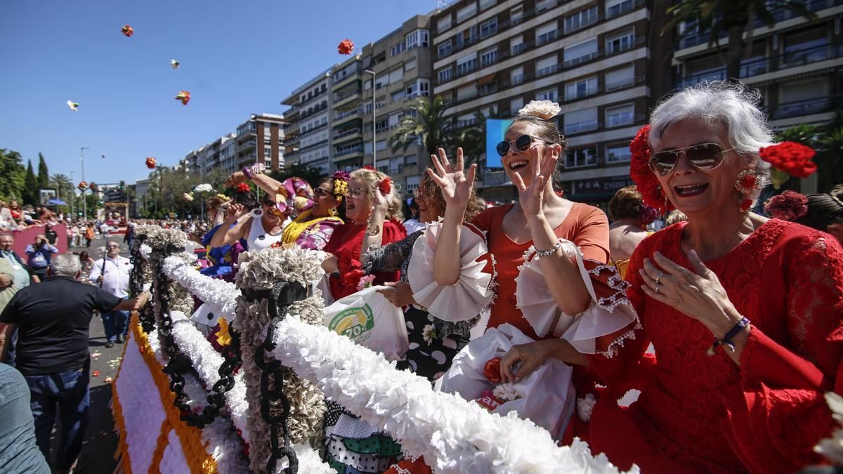 La Batalla de las Flores anuncia que el Mayo Festivo ya está aquí