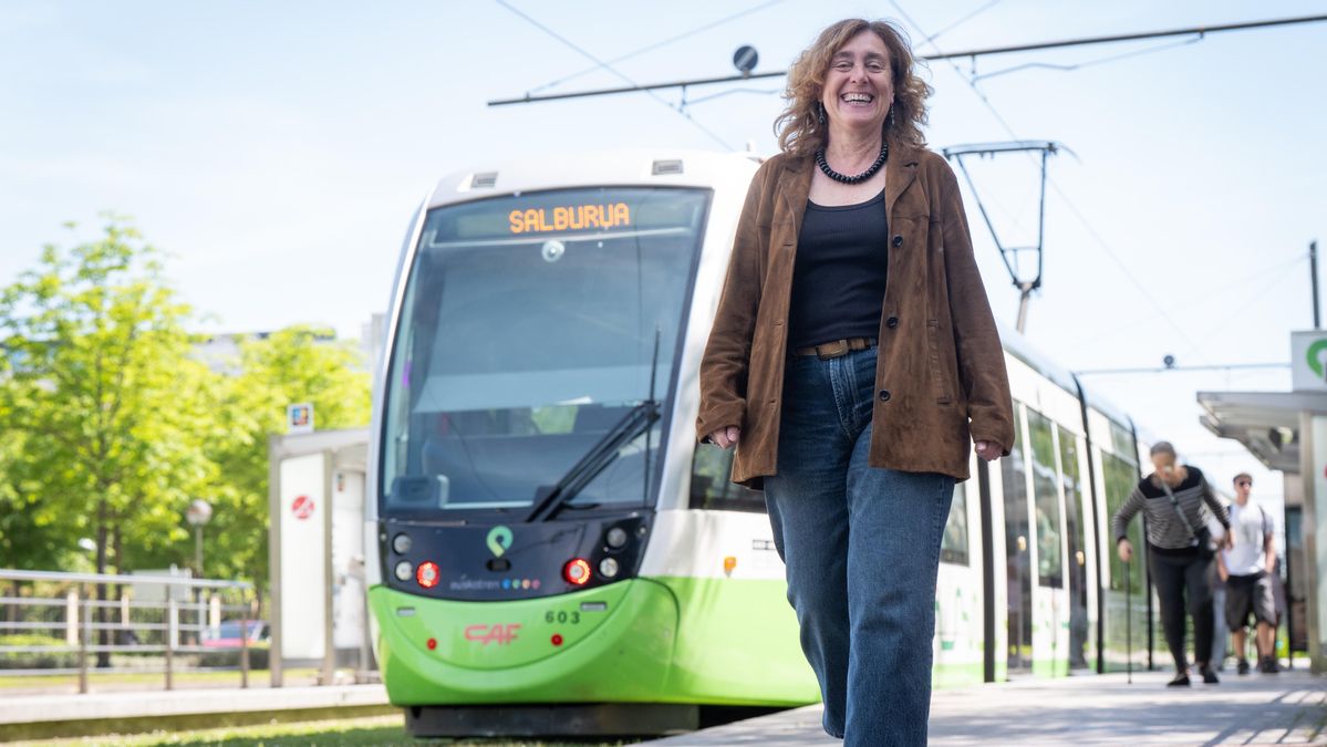 Susana García Chueca, consejera vasca de Movilidad: "No me atrevo a dar una fecha para la inauguración de la alta velocidad"