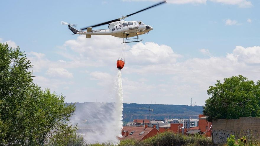 El Procurador del Común recuerda a los ayuntamientos la obligación de limpiar la maleza o hacerlo y que lo pague el propietario