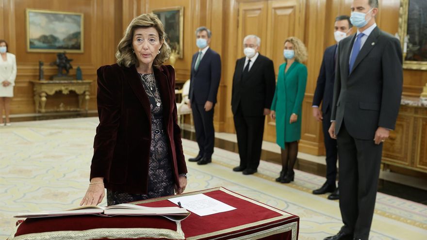 Concepción Espejel Jorquera jura su cargo ante el Rey Felipe, en un acto celebrado este jueves en el Palacio de La Zarzuela