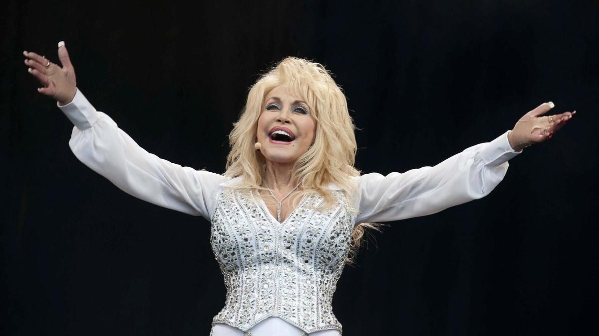 Muere Dolly Parton, la legendaria estrella de música country, a los 80 años