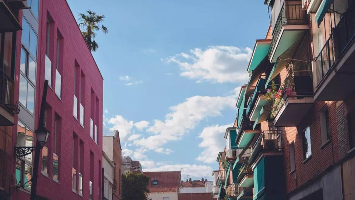 In front of the traditional buildings on the same street are buildings built for digital nomads and very expensive graduate students passing through.