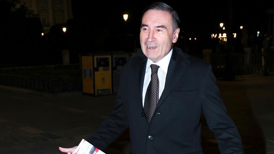 Netflix descarta finalmente la docuserie sobre Pedro J. Ramírez basada en sus memorias