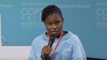 Hilda Flavia Nakabuye, de Fridays For Future Uganda.