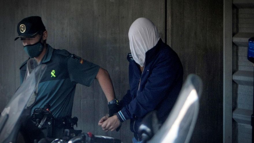 El juzgado ordena el ingreso en un centro de menores de los dos detenidos este viernes por el asesinato de Samuel Luiz