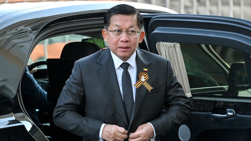 Xi y el jefe de la junta militar birmana tratan la reconstrucción de Birmania tras sismo