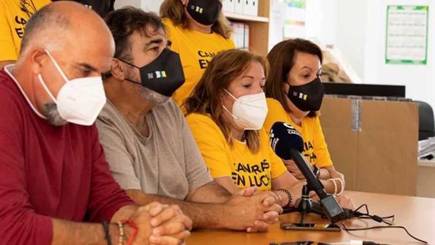 Los empleados temporales tildan de "vergüenza" y "humillación" la  suspensión de la firma del acuerdo con el Gobierno de Canarias