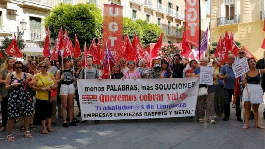 "Navidades sin sueldo": CCOO denuncia nuevos impagos a las trabajadoras de la limpieza de las contratas de Netalia