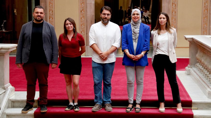 Todos los partidos del Parlament salvo el PP reeditan el cordón sanitario para aislar a la ultraderecha