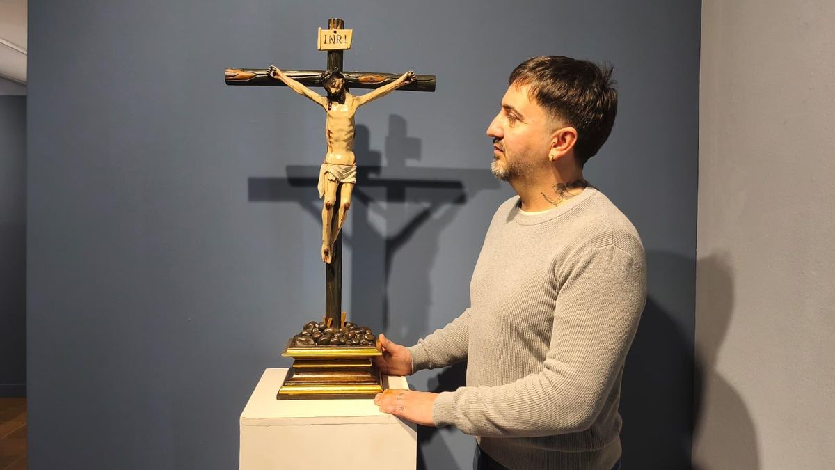 La imagen de un cristo gótico del siglo XV donada a Villa del Río.