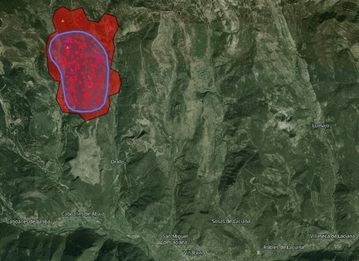 Vista satelital de uno de los incendios de León