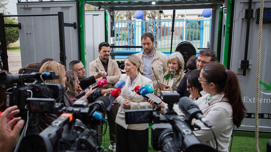Guardiola reconoce que la estabilidad presupuestaria es "la piedra en el zapato" para cerrar el pacto de PP y Vox en Extremadura