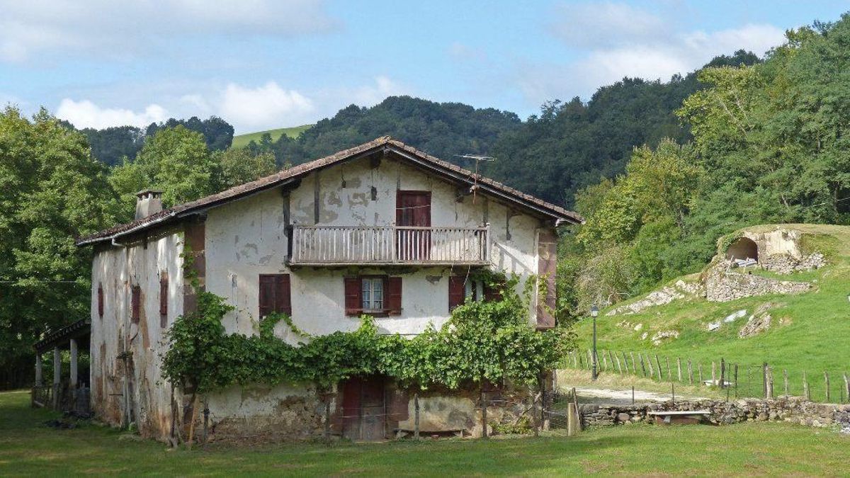 Caseríos tradicionales del Baztan.