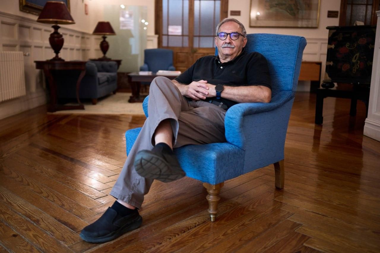 Manuel Rico protagonizó una sesión de las Veladas poéticas de la UIMP.