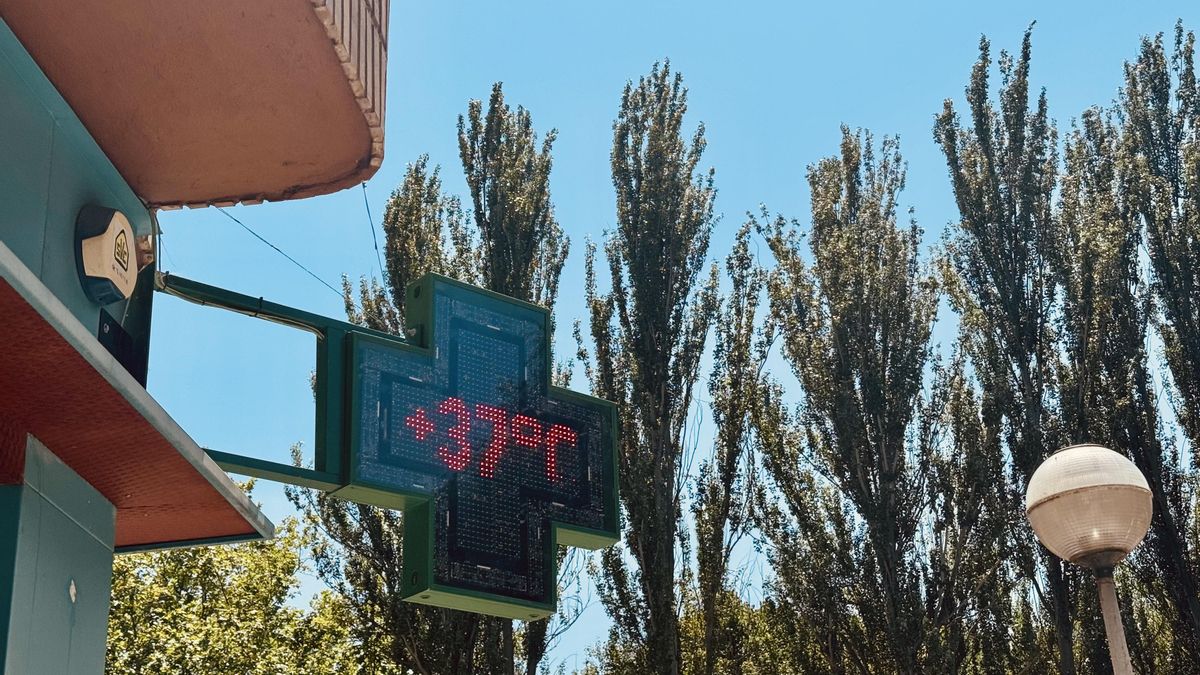 Termómetro con 37 grados en Vitoria, esta semana