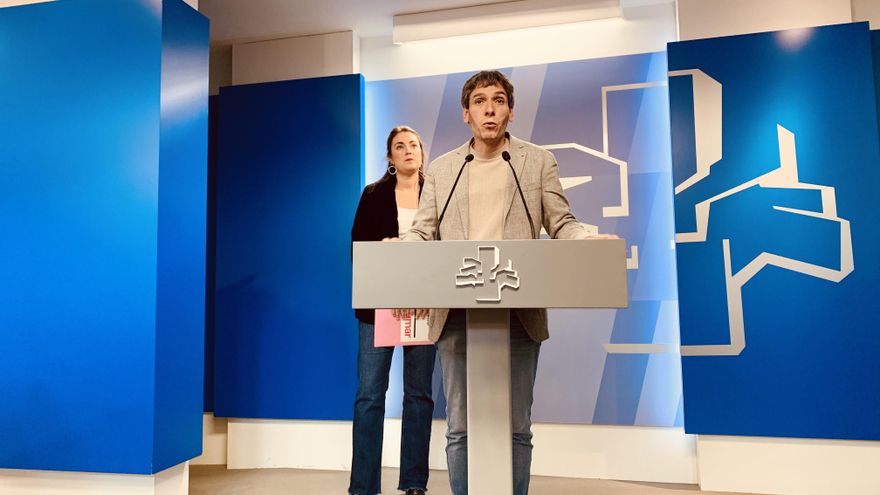 La candidata de Sumar en Euskadi, Alba García Martín, trabajará sin escaño desde el Parlamento Vasco