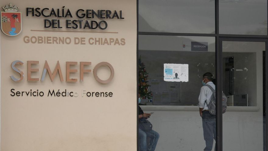 Suben a 56 los muertos en el accidente de un camión que transportaba migrantes en México