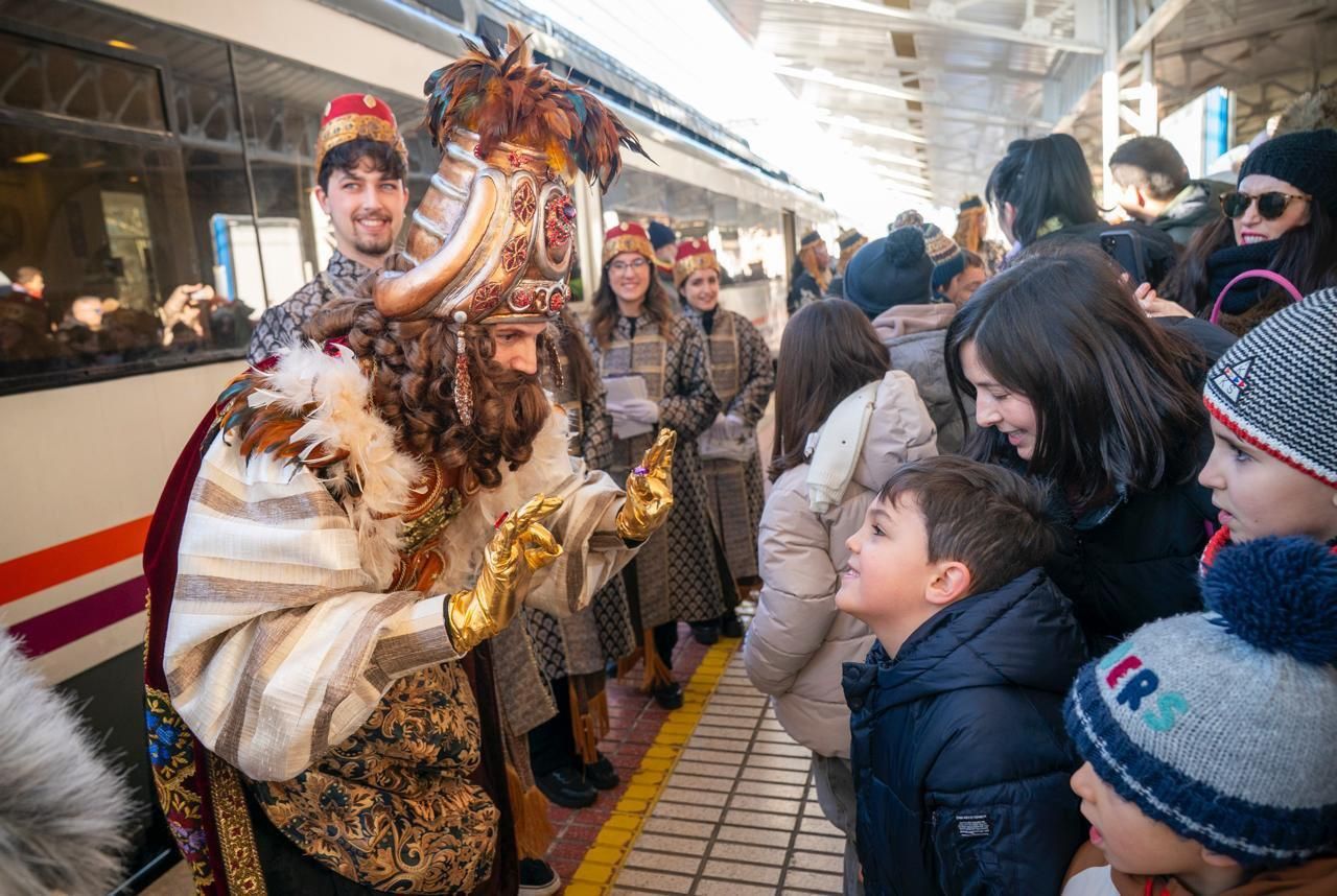 El paso de los Reyes Magos por Euskadi, en imágenes