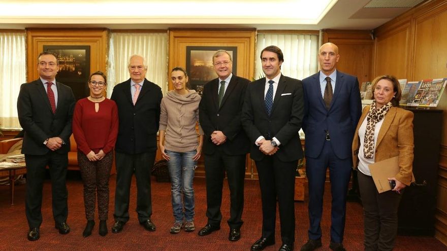 Firma convenio Ayuntamiento de León y Junta de Castilla y León