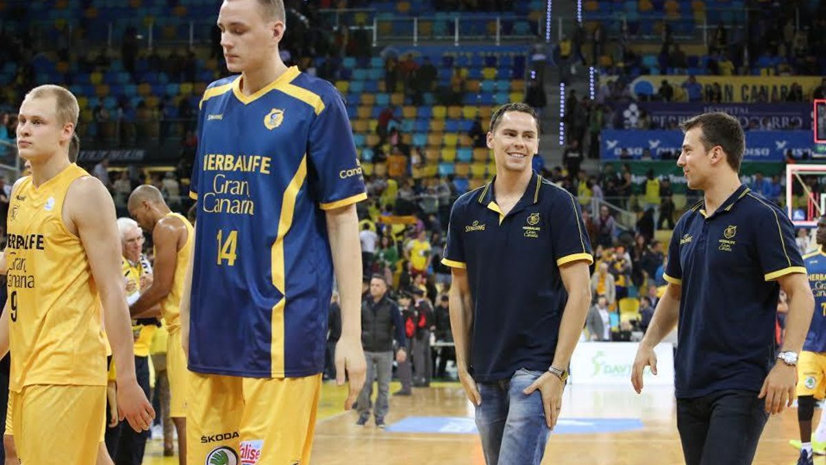 Imágenes del partido entre el Gran Canaria y el FC Barcelona.