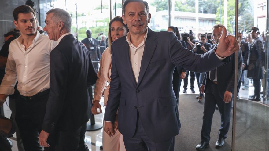 La alianza conservadora gana las legislativas, tras culminar el escrutinio de votos dentro de Portugal